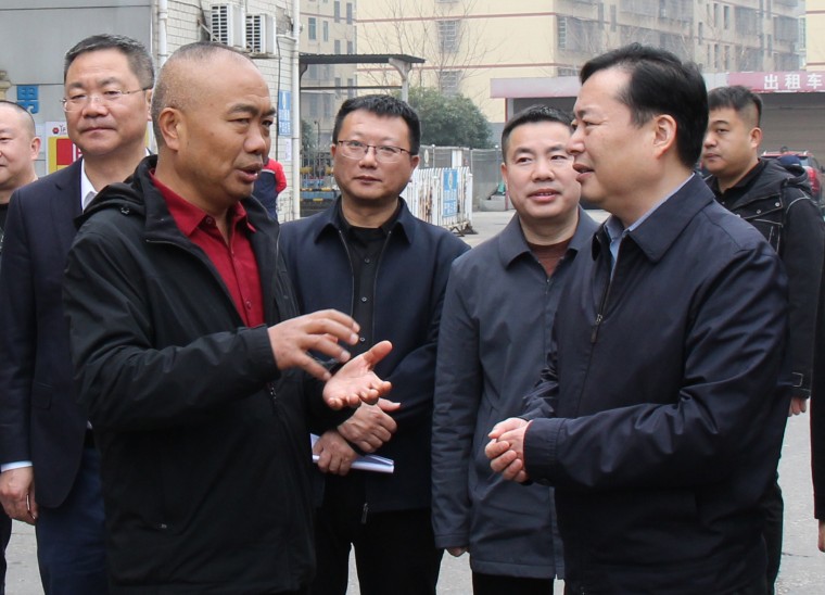 市長(zhǎng)熊煒來我公司檢查指導(dǎo)安全生產(chǎn)工作